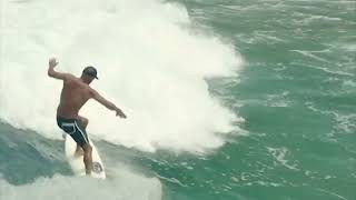 Kelly Slater testing his Twin+2 prototype at Mexico