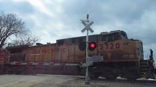 UP 5720 North MKCCN (3-27-2019)