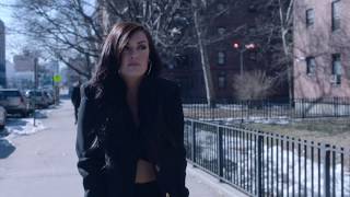 Janine - Hold Me [Official Video]