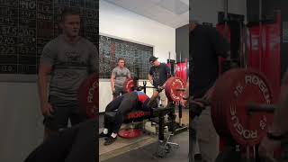 Insane bench for 18 year old 93kg Will Ball #powerlifting #benchpress #chestday #workout