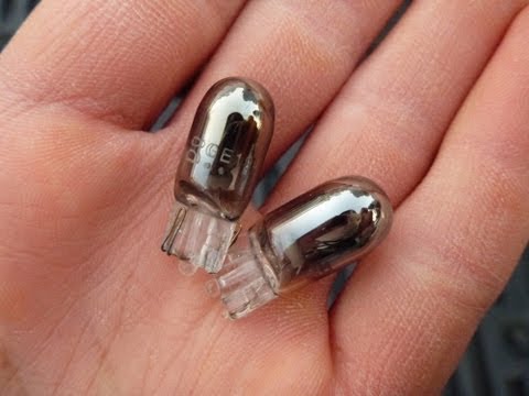 How do you fix a license plate light?