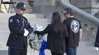 Candlelight vigil held for Michigan’s fallen officers in Lansing