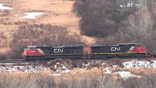 CN SD70M-2 8889 Speeds Q112 And Blasts Its Super Loud K5LLA Waking Up The Town Of Fallis Alberta