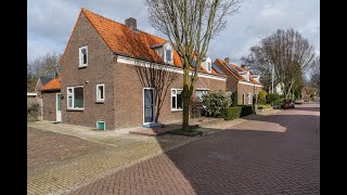 Instapklare 2/1 kapwoning op bijzonder fraaie locatie in de kern van Rossum.