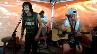 Sleeping With Sirens - James Dean, Audrey Hepburn (Acoustic) Live Tinley Park, IL 2012