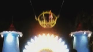 Slingshot ride snaps mid-flight