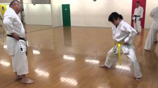 【shotokan karate osaka taishoku 】 尾畑博師範による後屈手刀受けの説明① 大阪市大正区の松涛館流 伝統空手 【4Ｋ】 【koumeican】 【2016/3/25】