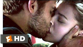 The 5th Wave (2016) - I Choose You Scene (9/10) | Movieclips