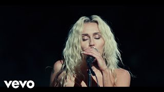 Miley Cyrus - Flowers Backyard Sessions