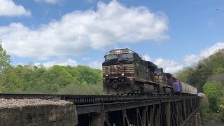 NS 278 and NS 18M passing Radford VA.