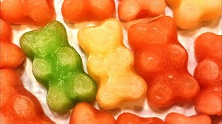 WE TRIED THE VIRAL FROZEN GUMMY BEARS!