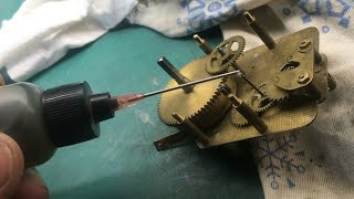“how to” CLEAN and OIL a clock movement (antique wall, mantle or grandfather)