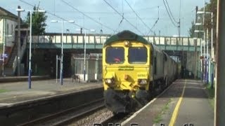 Freightliner's 66507 accelerates through Leyland 22-09-11