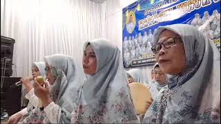 Adinulana Voc Dwi (Wiwi) Hadroh NURUL HIDAYAH dalam acara walimatul ursy Zufron dan Dwi