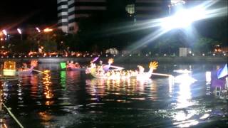 2013 06 10 Kaohsiung Seattle Flying Dragons Women's Boat Finish Line