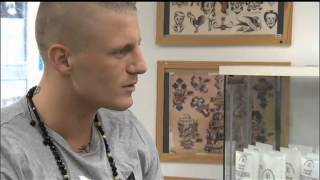 Patrick and Micki Nielsen Visit Tatoo Parlour