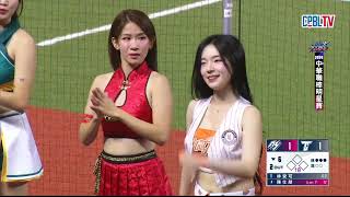 07/21 明星隊 VS 中華隊 六局下，周思齊客串轉播嘉賓，與誠泰時期隊友再度球場見面