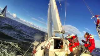 Sail racing port-starboard crossing, close call