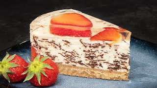 Fantastic Strawberry Cake - no bake!