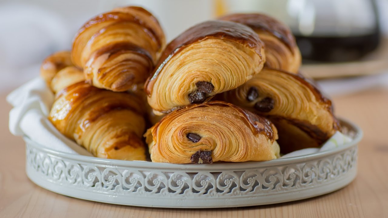 Pains Au Chocolat - Nibhtpocket