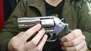 Smith \u0026 Wesson Model 686 Plus (TALO) Review - The Definitive Combat Revolver