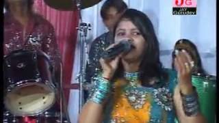 પ્રથમ સમરું - Pratham Samru Saraswati ne - Darshna Vyas Devji Thakor - LIVE Gujarati Garba Songs