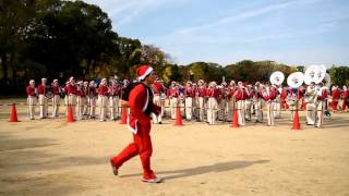 早稲田摂陵高校　ゴール地点演奏　Osaka Great Santa Run 2015 -Waseda Setsuryo High School