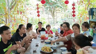 Vợ Làm Món Ăn Vặt Cho Mấy Cháu | út đạt | # 1196