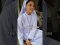 suster e ayuuuu tenan. yakin ora pengen dadi suster koe lur suster biarawati