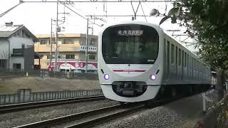 西武鉄道38101F(ドラえもんGO)各停西武新宿行　航空公園