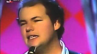 ALL RIGHT - CHRISTOPHER CROSS (1983)