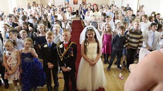 School Kids Perform Their Own Royal Wedding