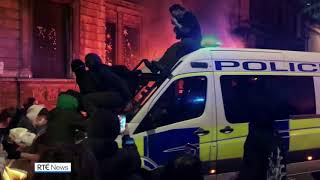 20 police officers injured in Bristol protest