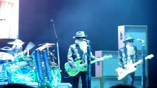 18.05.2010 - Viva Las Vegas - ZZ Top - Movistar Arena, Santiago - Chile (HD)