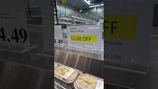 CHICKEN ALFREDO ON SALE AT COSTCO! #easy #dinner #food #foodie #yummy #sale