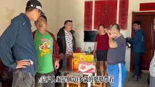 我想我是理解男人的，每个男人都是追梦的少年，无论多少岁