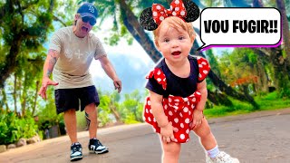 A HAILEY FUGIU CORRENDO na DISNEY pela PRIMEIRA VEZ! Pai Também Vloga