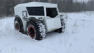 Бортоповоротный вездеход  Джойстик управления