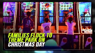 Families flock to theme park on Christmas Day