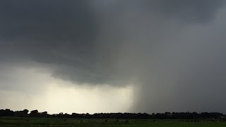 気圧の谷による雷雨 - 2014年6月20日