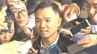 '우병우 처가 강남땅 매매 의혹' 김정주 검찰 출석