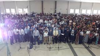 CORO UNIDO CANTANDO LA ALABANZA (SALVADO FUI)CONGRESO ANUAL 2019