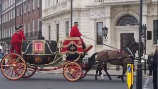 Una carroza real en Londres en pleno día