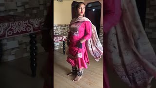 Gajab Ghungroo dance by beautiful kinnar