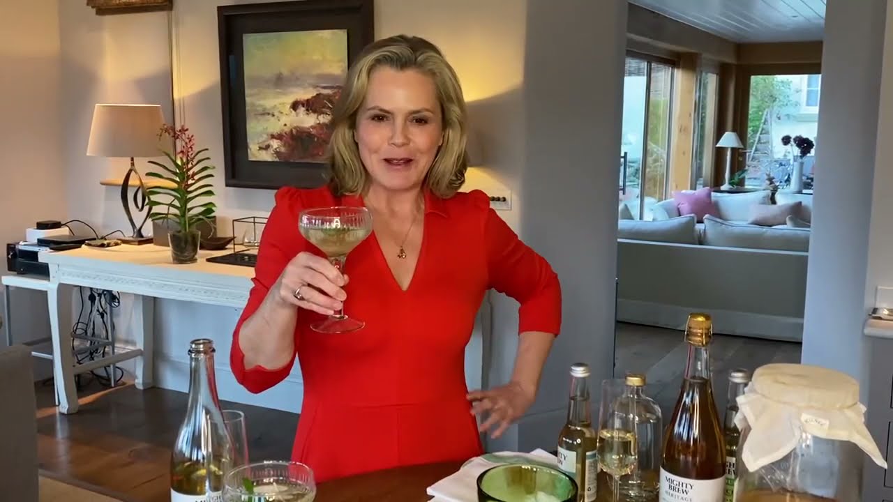 Gut Friendly Kombucha Cocktail Recipes Liz Earle Wellbeing Youtube