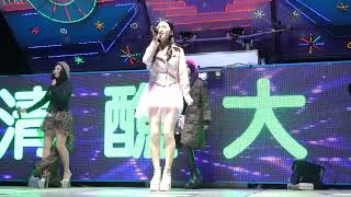 美女歌手 演唱: