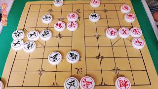 街头象棋实战，2分48秒弃炮硬上兵，对手直接车将对车，太激烈