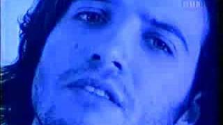 Κι εγω σου εξηγώ - Λάμπης Λιβιεράτος (Video Clip)