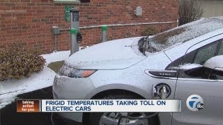 Electric vehicle and hybrid drivers find extreme cold takes its toll