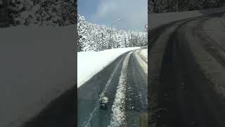 岡山から鳥取に抜ける黒尾峠🚗³₃今日は除雪がいい仕事してくれてました(  ˙꒳​˙  )